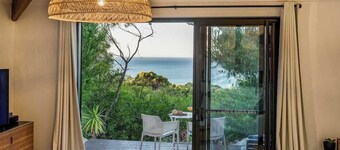 The Lookout | Sweeping Views of Eagle Bay | Margaret River Properties