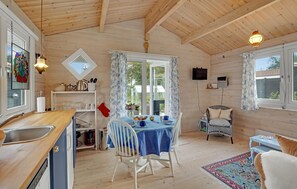 Interior - Awesome home in Kalundborg with WiFi (Kalundborg)