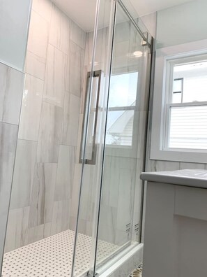 Bathtub