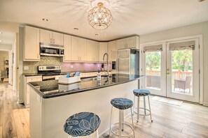 Fridge, microwave, stovetop, dishwasher - Savannah Family Home w/ Private Pool & Yard! (Savannah)