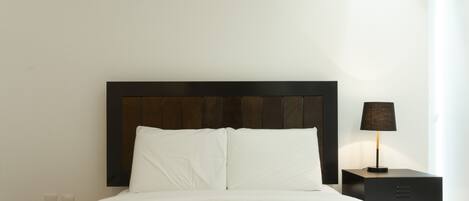 2 bedrooms, desk, free WiFi, bed sheets