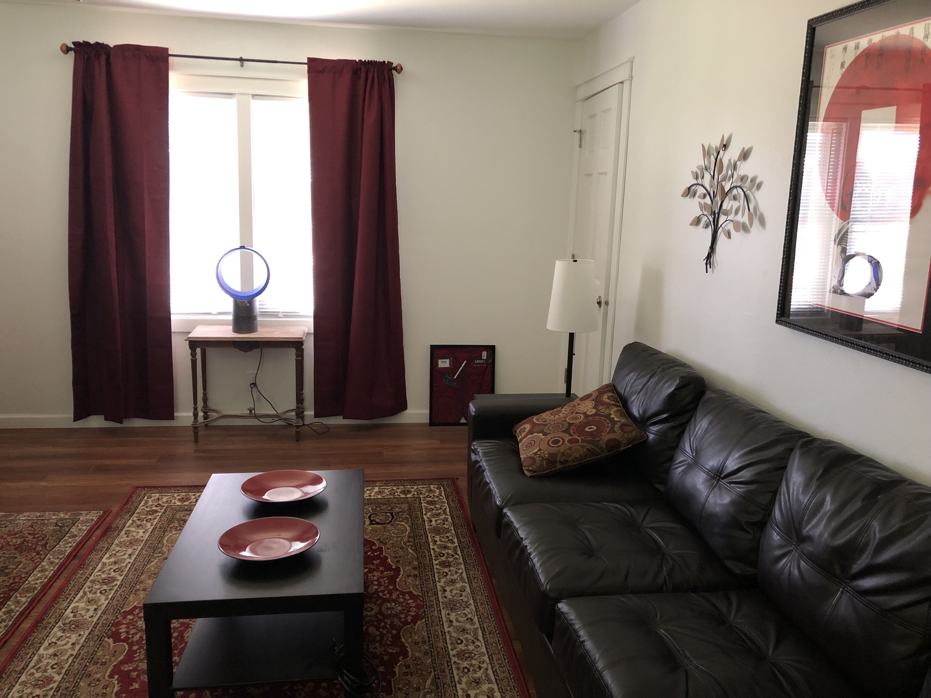 Quiet get away 5min from lake; also convenient boat launches, and bike trails.