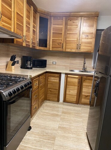 Luxury 2BR 2BA APT W. AC & Garage