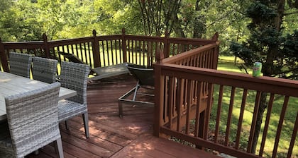 Visit Monticello, Wineries, UVA: Room for a Crowd