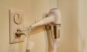 Badezimmerausstattung