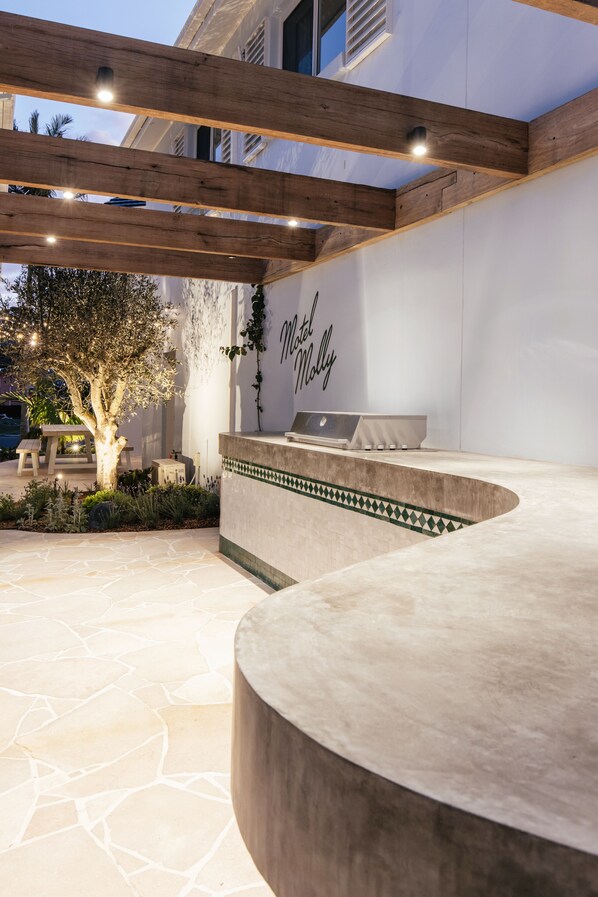 Área de parrillas y picnic