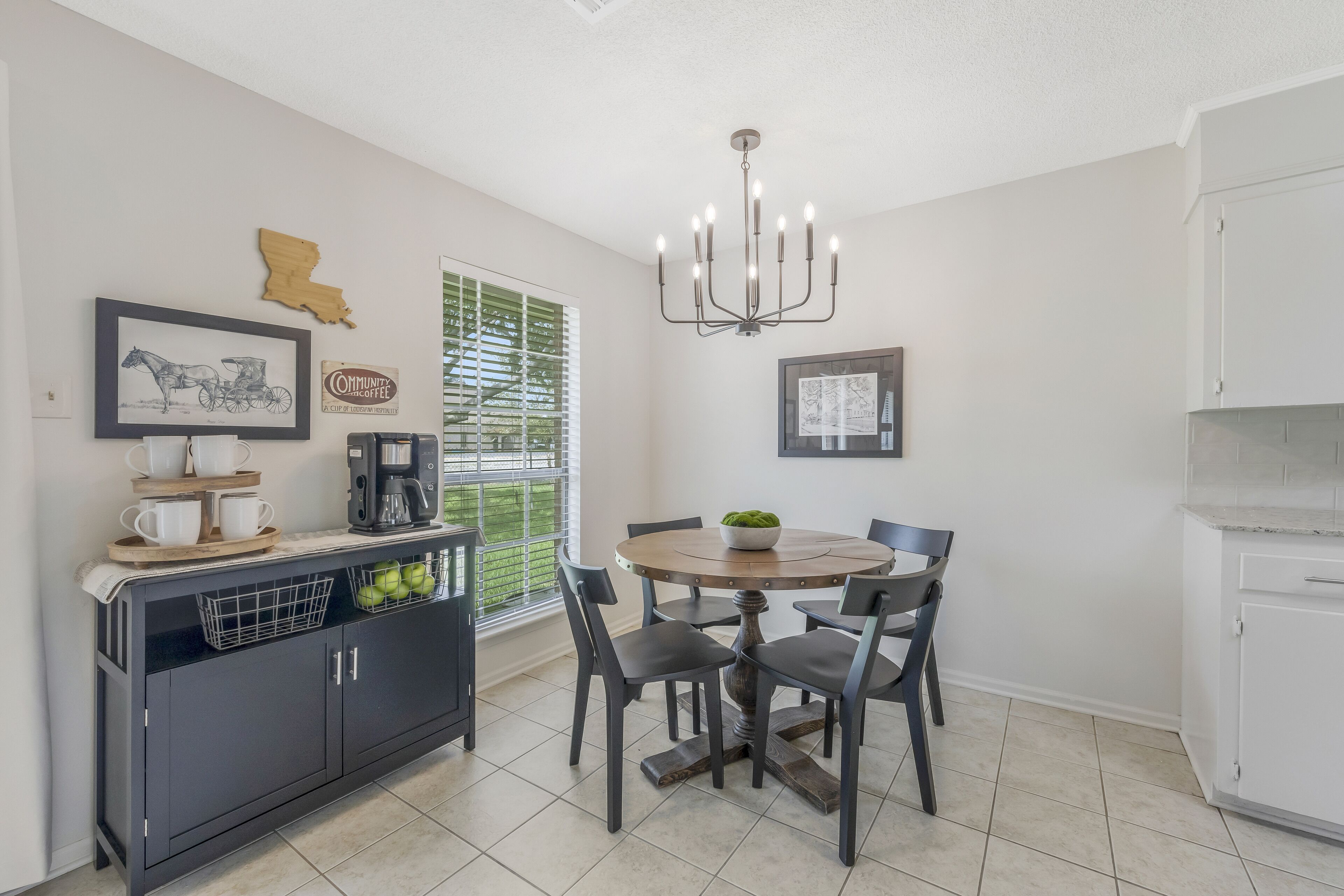 New Listing!  Great location in Lafayette