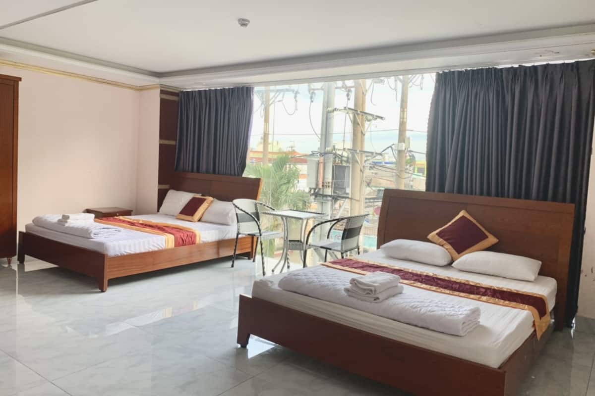 Desk, free WiFi, bed sheets