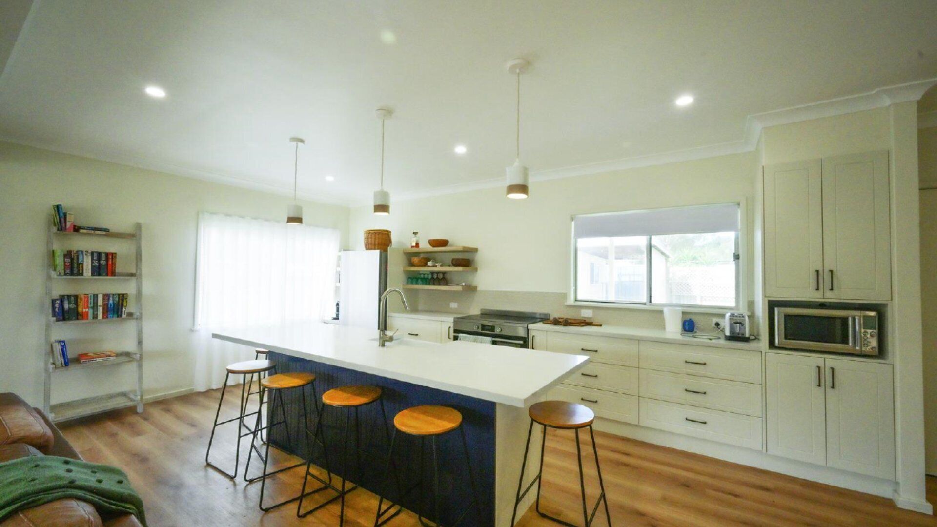 Seastones, TOP NOTCH