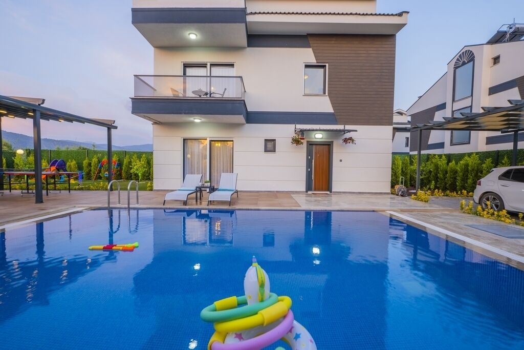 Luxury villa with private pool