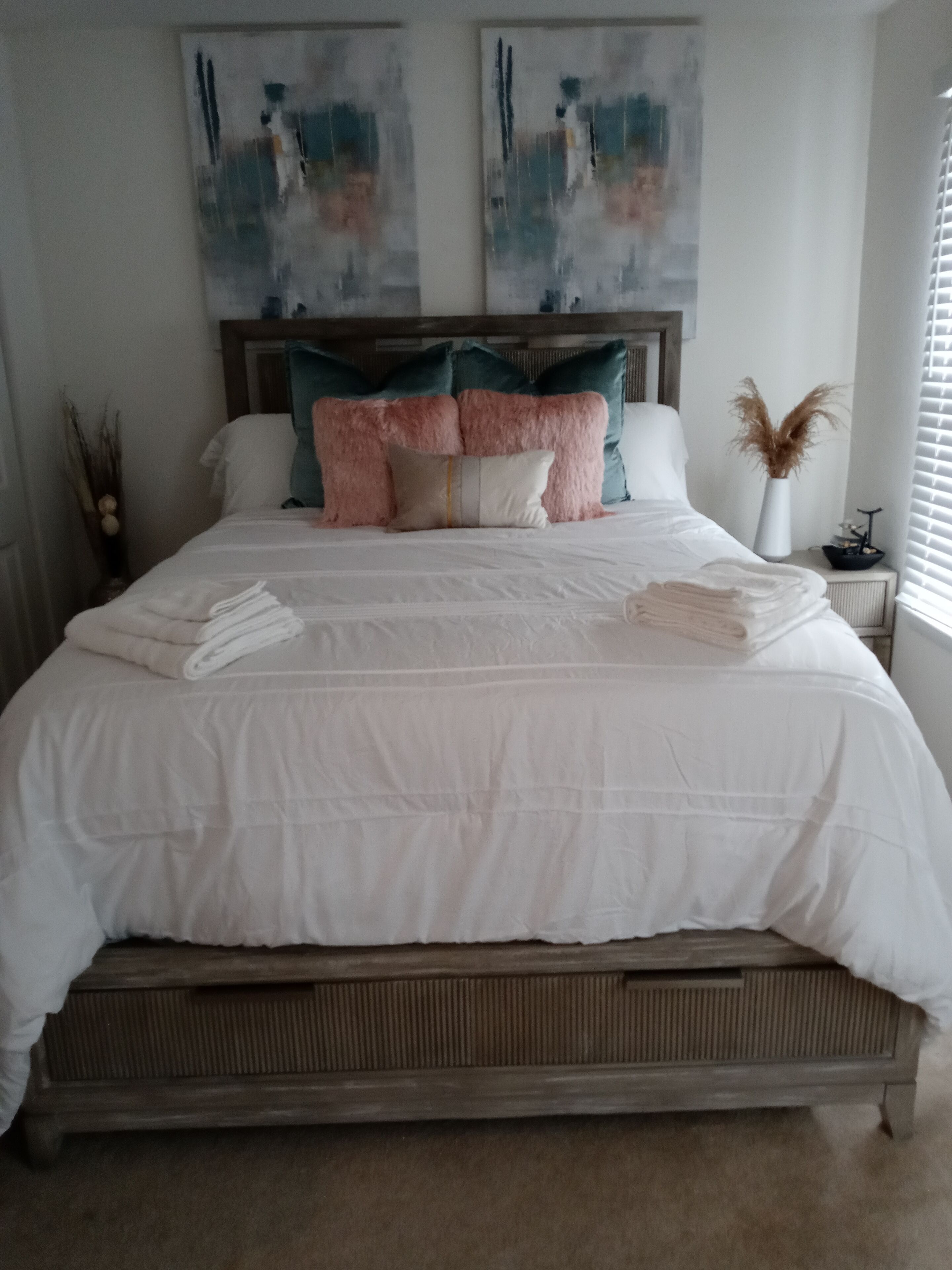 Relax with Comfortable Adjustable/Massage Beds