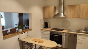 Uklassifisert bilde, 2 av 19, knapp