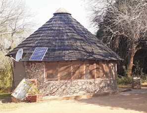 Bungalow, 1 habitación, vista al jardín | Exterior