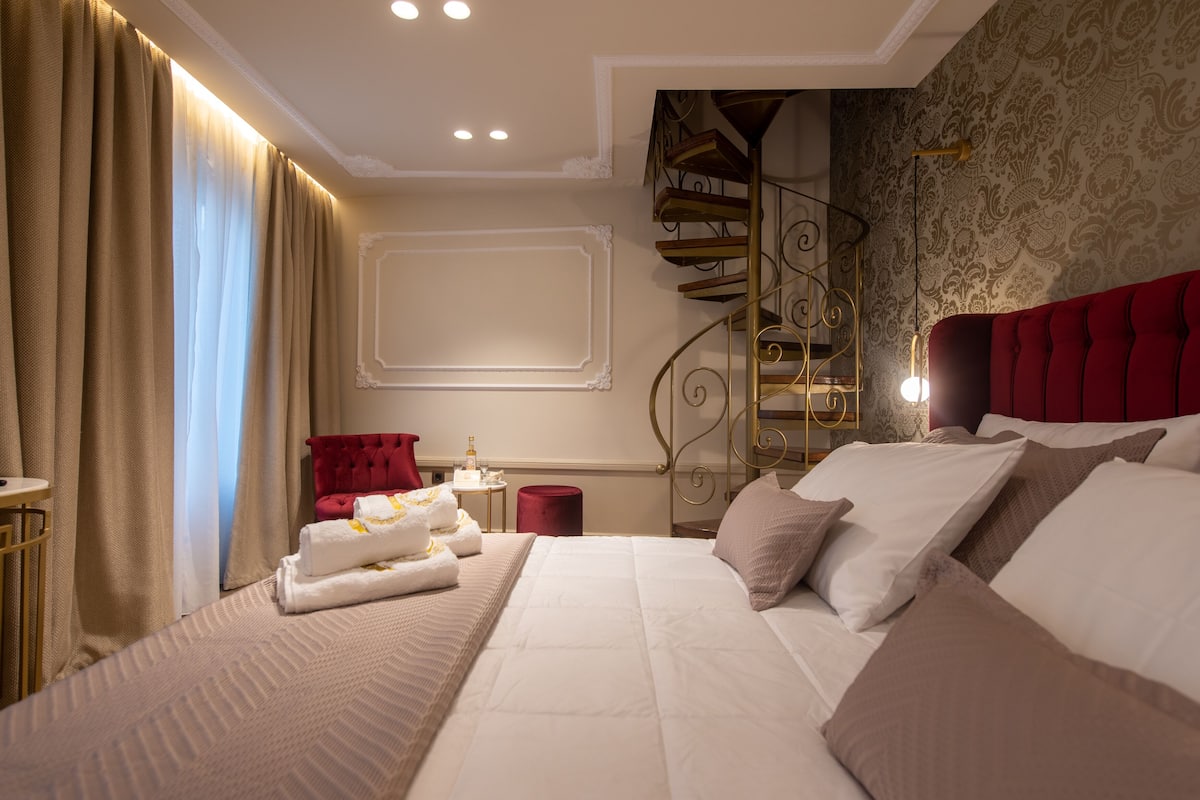 패밀리 스위트 | 이탈리아 프레떼 시트, 고급 침구, 필로우탑 침대, 미니바