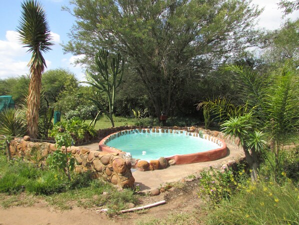 Habitación, 1 habitación, vista al río | Jardín