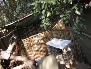 Ảnh chưa phân loại, 4 trong số 33 ảnh, nút