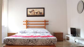 Apartment, 2 Bedrooms, Smoking, Terrace