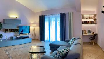 Apartment | Living room
