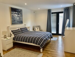 Apartment | 1 bedroom, iron/ironing board, free WiFi, bed sheets - Countryside Annex- Sleeps 2, Free Parking & Garden (Canterbury)