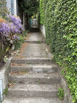 Property grounds - Elegant apartment in the heart of Spina Verde 5 minutes from Como (San Fermo della Battaglia)