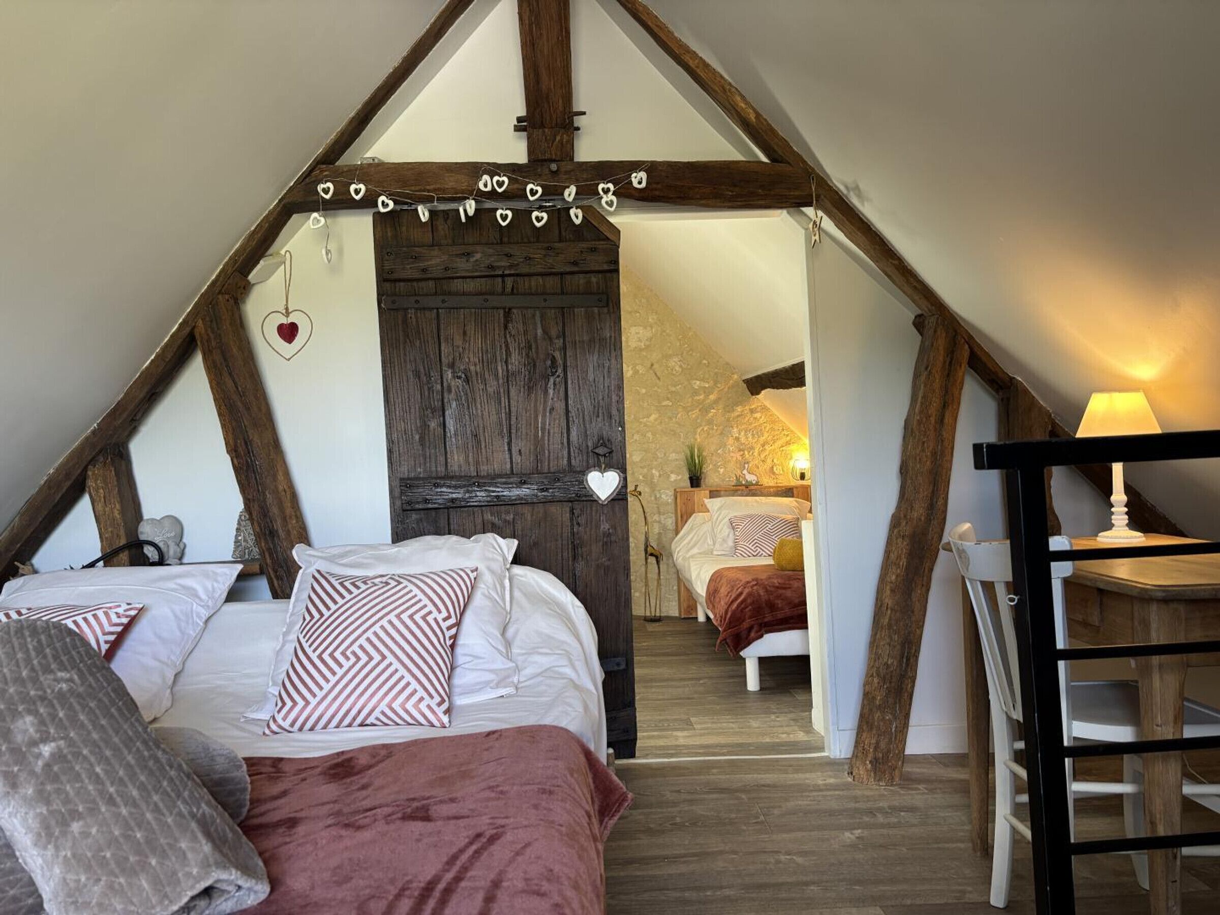2 bedrooms, WiFi, bed sheets