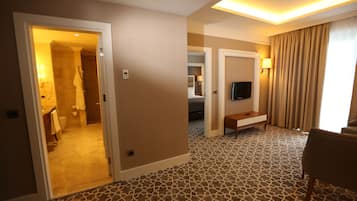 1 habitación, minibar y caja de seguridad en la habitación