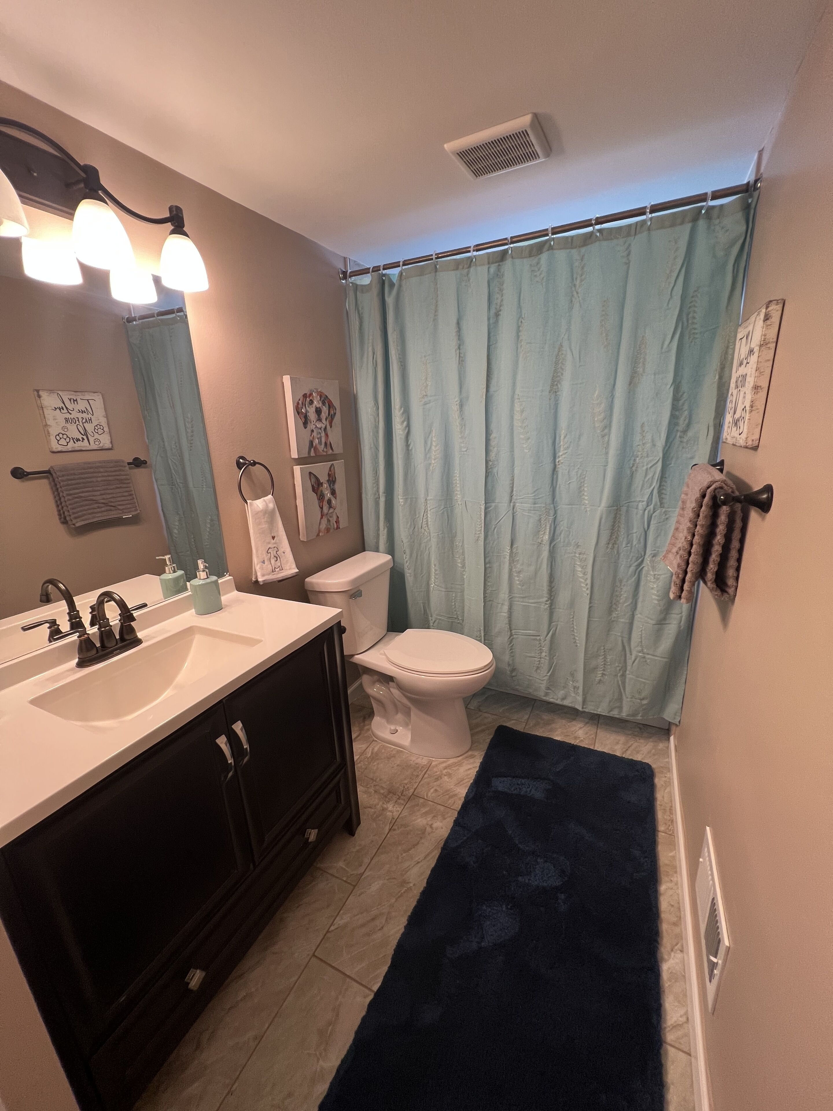 Spacious Home| Pet Friendly| Ideal for Long Stays