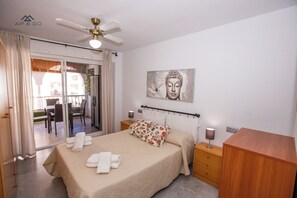 2 makuuhuonetta, ilmainen Wi-Fi, vuodevaatteet