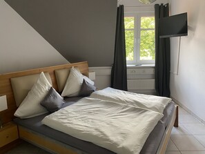 3 chambres, Wi-Fi gratuit, draps fournis