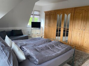 3 Schlafzimmer, kostenloses WLAN, Bettwäsche