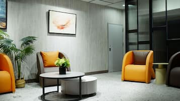 Sala de estar en el lobby