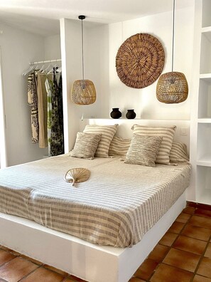 1 soverom, strykejern/-brett, reiseseng for barn og wi-fi