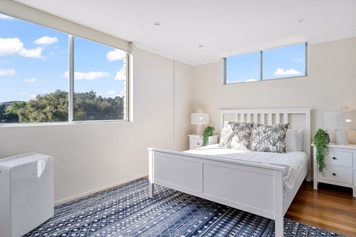 Always Friday - Luxe, Stylish Beach Abode - 3 min walk to Bondi Beach