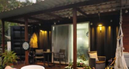 Glamping Mayaguez a delightful 20' container by My West Little Corner