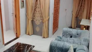 1 chambre, espace de travail pour ordinateur portable, Wi-Fi gratuit