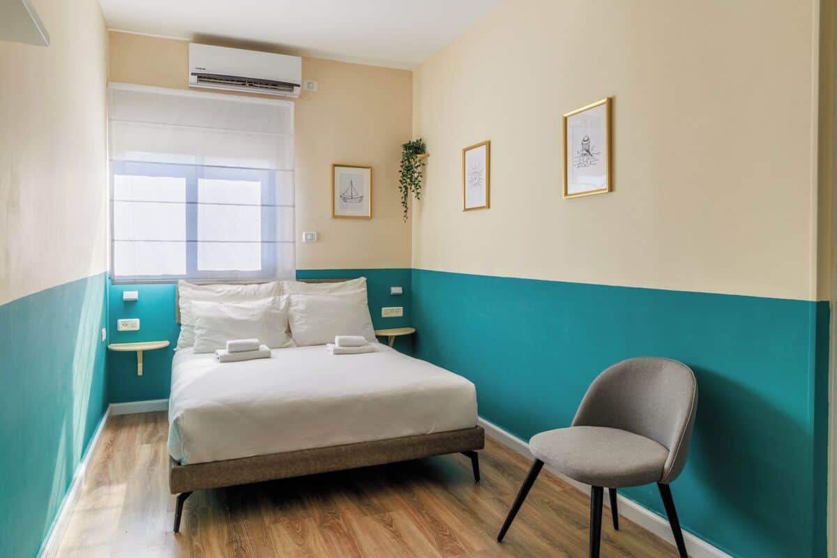 Standard Double Room | Laptop workspace, free WiFi, bed sheets