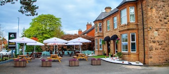 Pine Lodge Hotel & Restaurant Mansfield