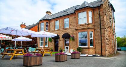 Pine Lodge Hotel & Restaurant Mansfield