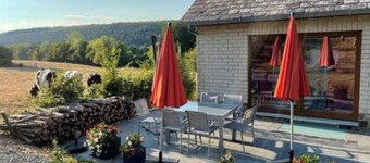 In the Viroin-Hermeton nature park, Le gîte de la Champagne, pets allowed