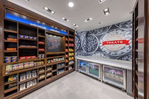 Snack bar