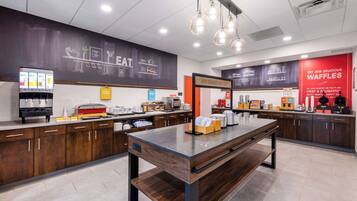 Petit déjeuner buffet compris tous les jours