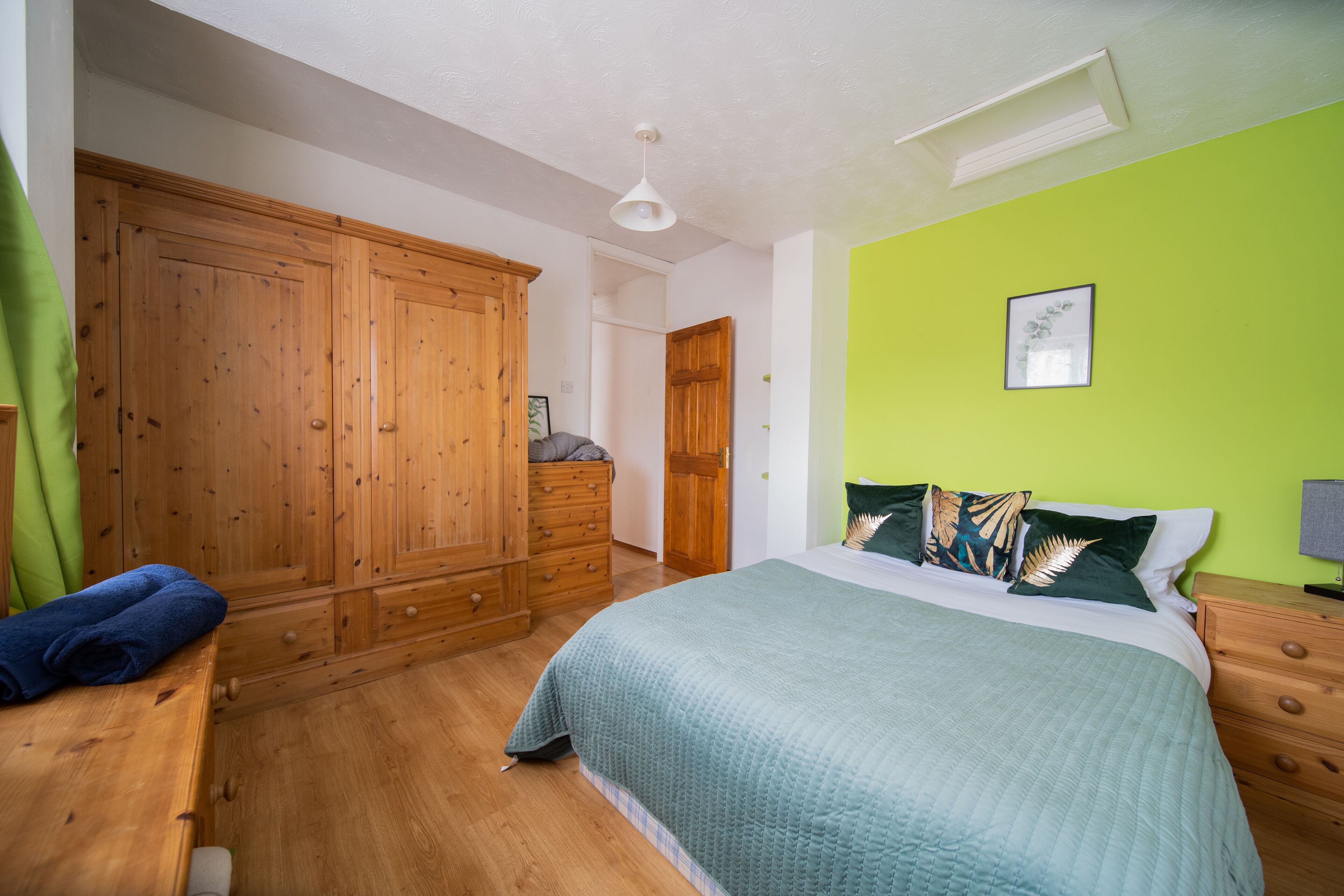 Two Bedroom House in Luton