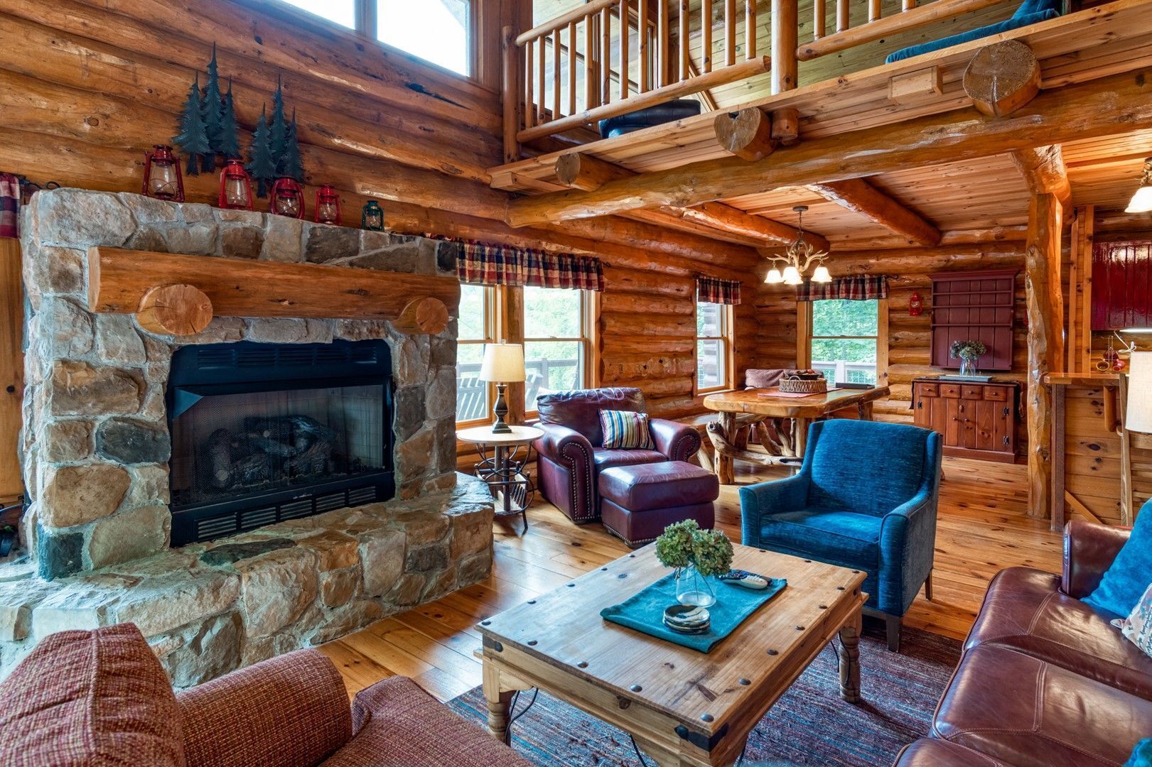 Red Lantern Lodge includes free admission to attractions