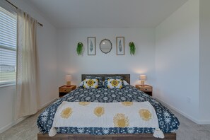 3 Schlafzimmer, Schreibtisch, Bügeleisen/Bügelbrett, kostenloses WLAN