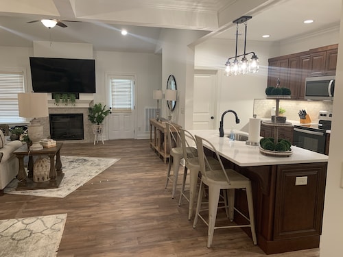 Beautiful Town Home minutes from Chattanooga in beautiful Ringgold Georgia