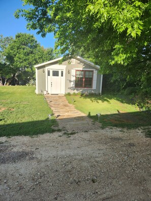 Exterior - Lovely View of Georgetown (Georgetown)