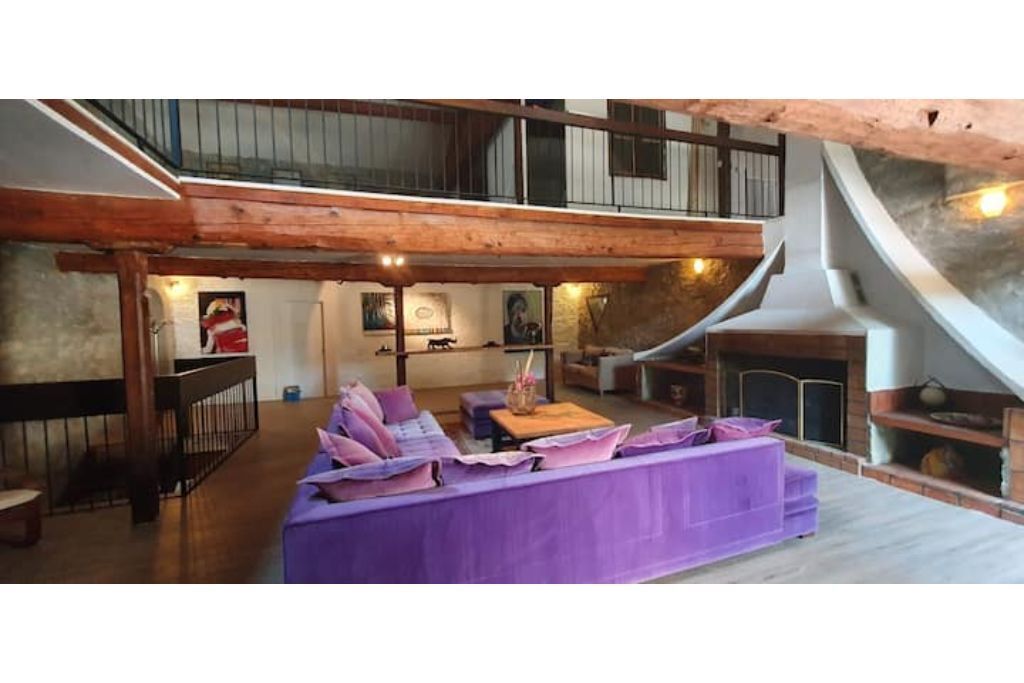 Gite du château l'ange au violon pour 5 à 16 pers à 10 mm de Carcassonne