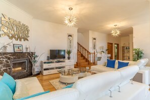 TV màn hình ph��ẳng 