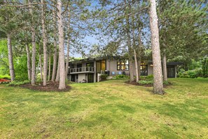 Exterior - Modern Lake House w/ Hot Tub, Game Room & Relaxing Views (Stevens Point)
