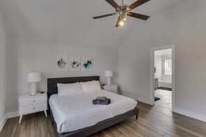 5 Schlafzimmer, Bügeleisen/Bügelbrett, WLAN, Bettwäsche